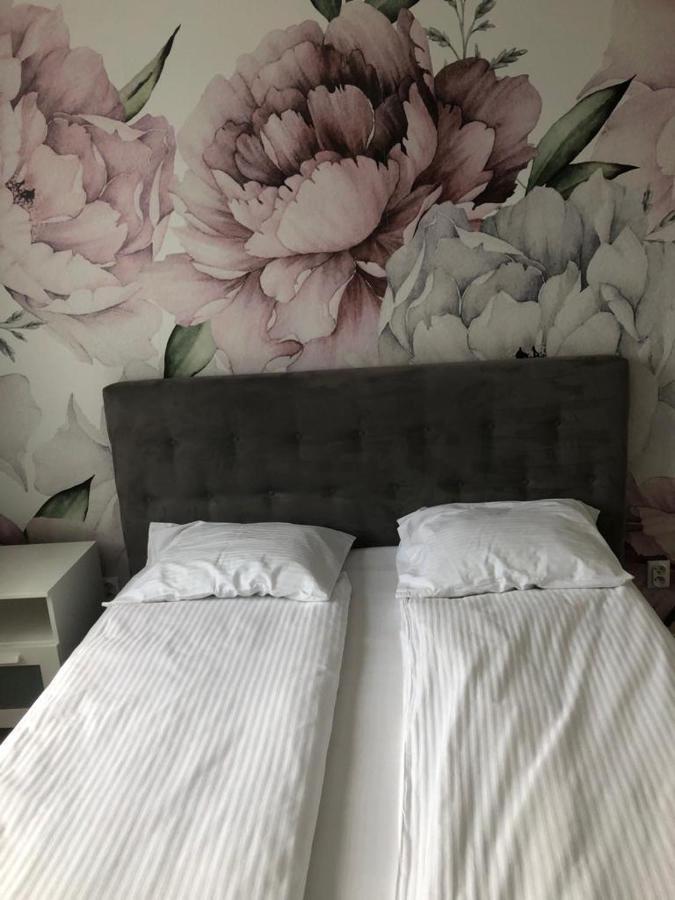 Apartament Rodzinny Z Ogrodkiem Гданськ Екстер'єр фото